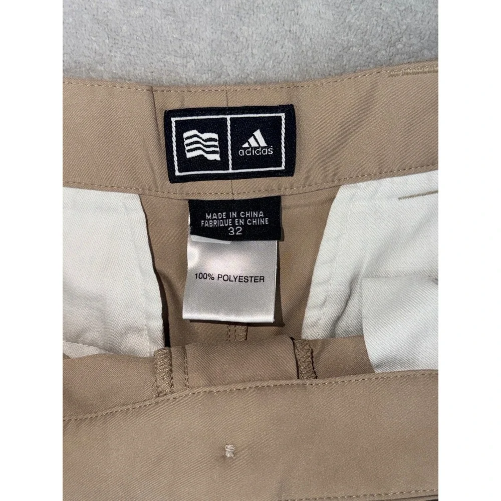 Adidas Mens Golf Shorts Khaki Tan Flat Front Performance‎ Size 32 Polyester